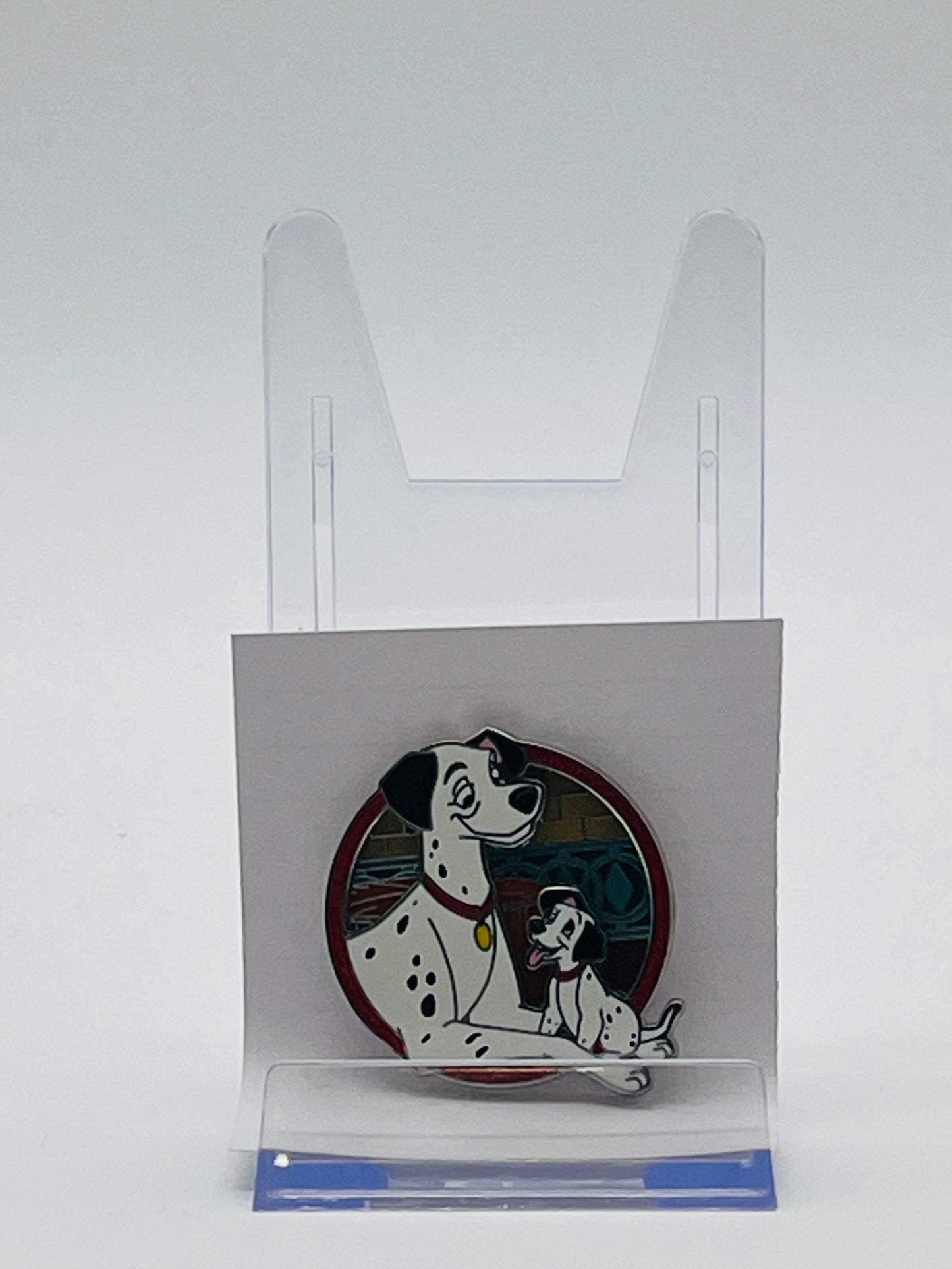 Disney 101 Dalmatians Pongo Father’s Day Portrait Pin, a highly limited and rare collectible released in 2007