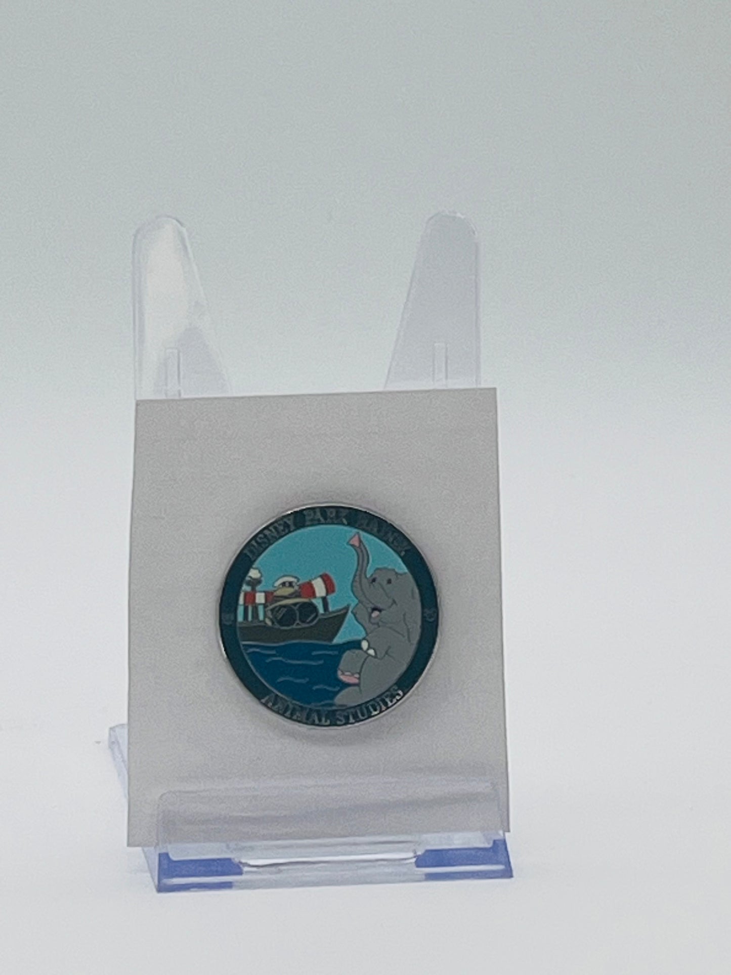 "Animal Studies" pin from the Disney Park Badges Mystery Collection.