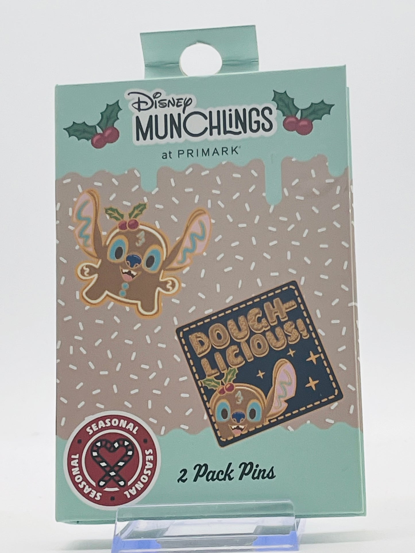 Disney Munchlings at Primark: Stitch Seasonal Series "Dough-Licious" 2-Pack Pin Set.