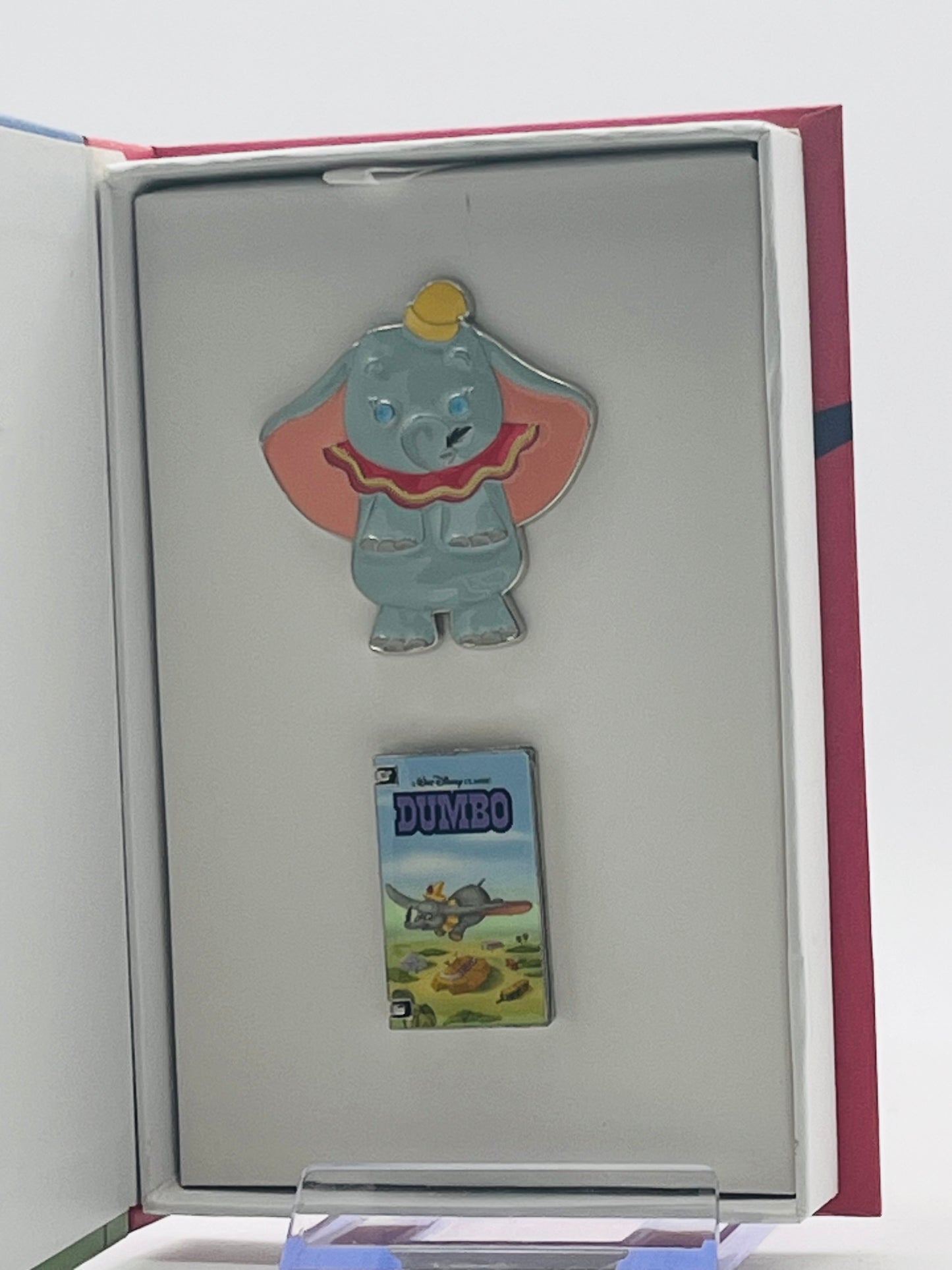 Disney Movie Club (DMC) Exclusive Dumbo and VHS Clamshell 2-Pin Set.